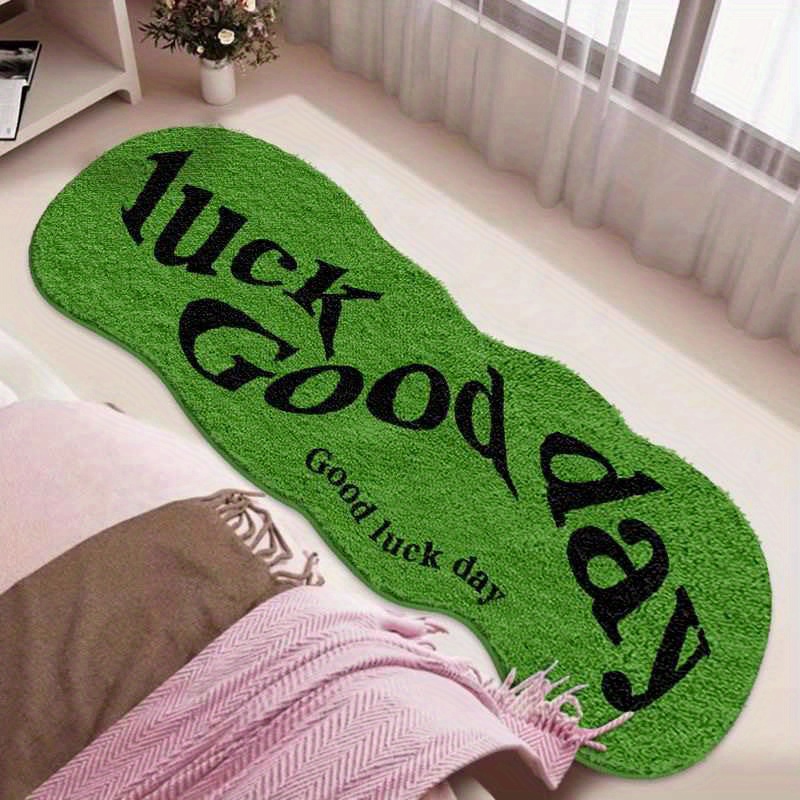 Home Goods Bathroom Decor - VIKAMA グリーンカーペットは幸運をもたらします ベッドサイドフロアマット ソフトノンスリップドアマット ラグ 寝室用フロアマット