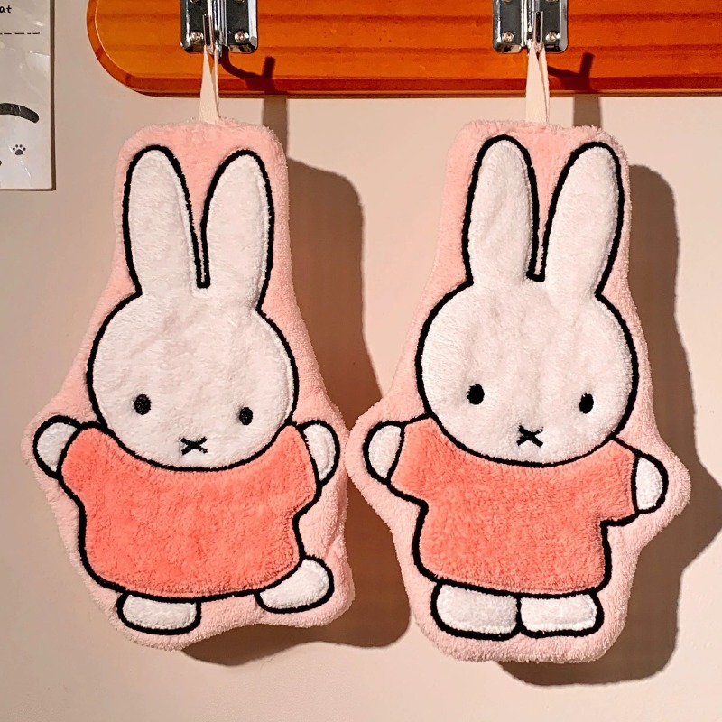 ミッフィーウサギハンドタオルかわいいファッショナブルなクリエ - Home Goods Bathroom Accessories のレビューと価格