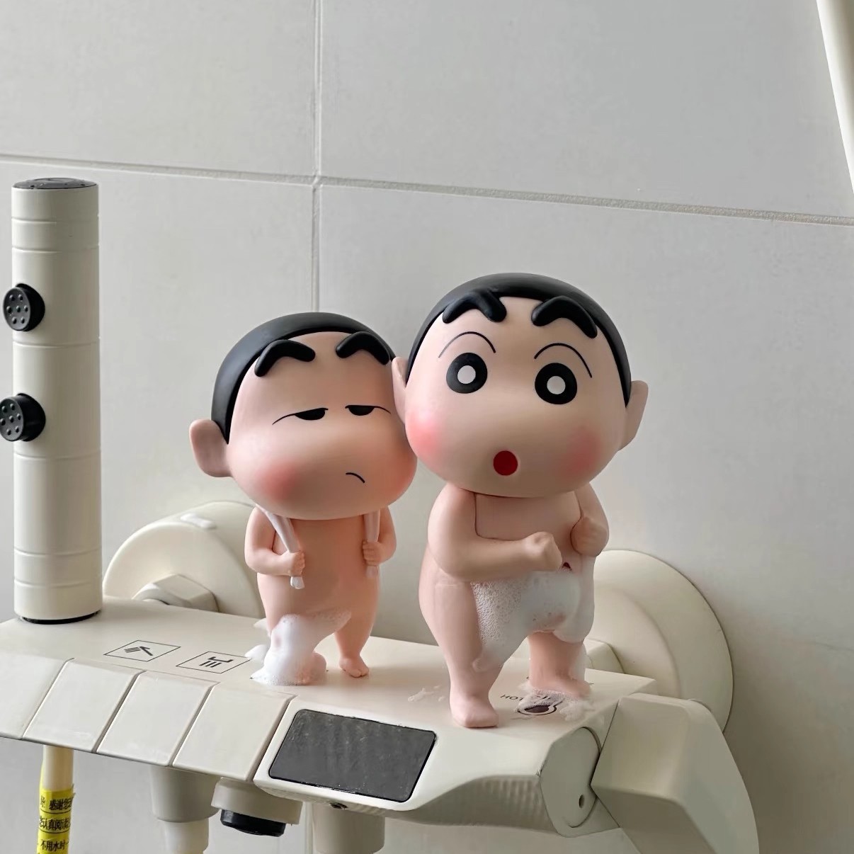 お風呂用クレヨンしんちゃん かわいい装飾 バスルーム洗面台ア - Home Goods Bathroom Accessories のレビューと価格