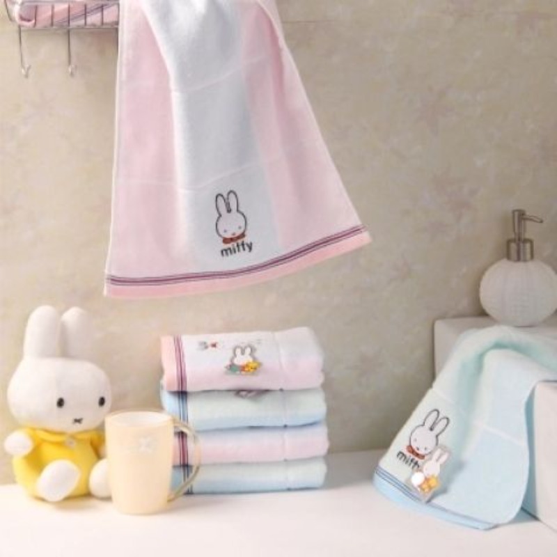 ミッフィーウサギの甘くて可愛いクリエイティブな漫画柄、新登場 - Home Goods Bathroom Accessories のレビューと価格
