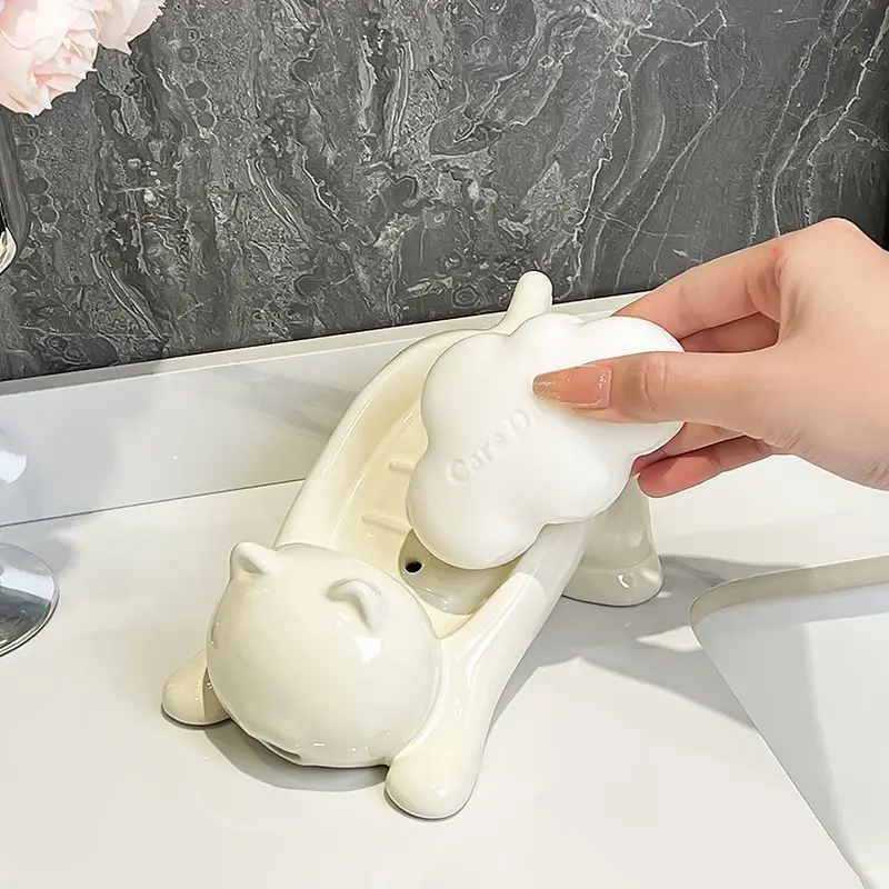 かわいい猫の形をした石鹸置き、滑らかなプラスチック製トイレ石 - Tiny Home Bathroom Kit のレビューと価格